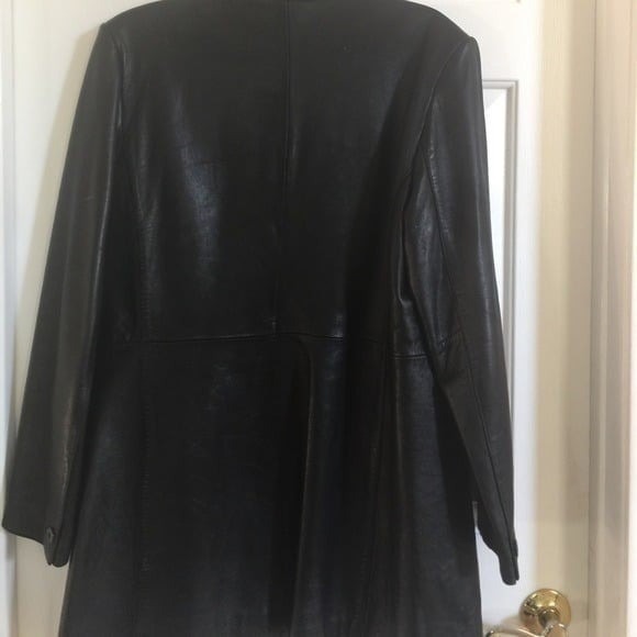 Reaction Kenneth Cole Black Leather Trench Coat Full Length Women's Size L - Picture 3 of 3